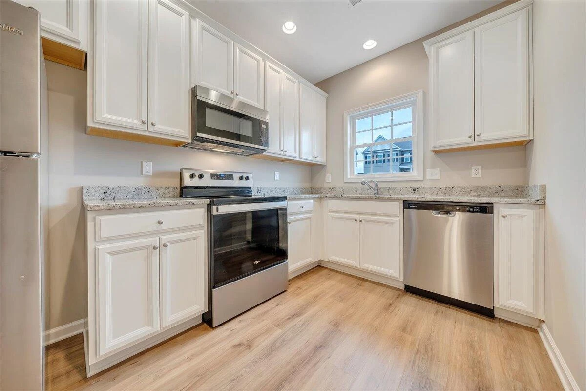 5721 Huntridge RD - Photo 11