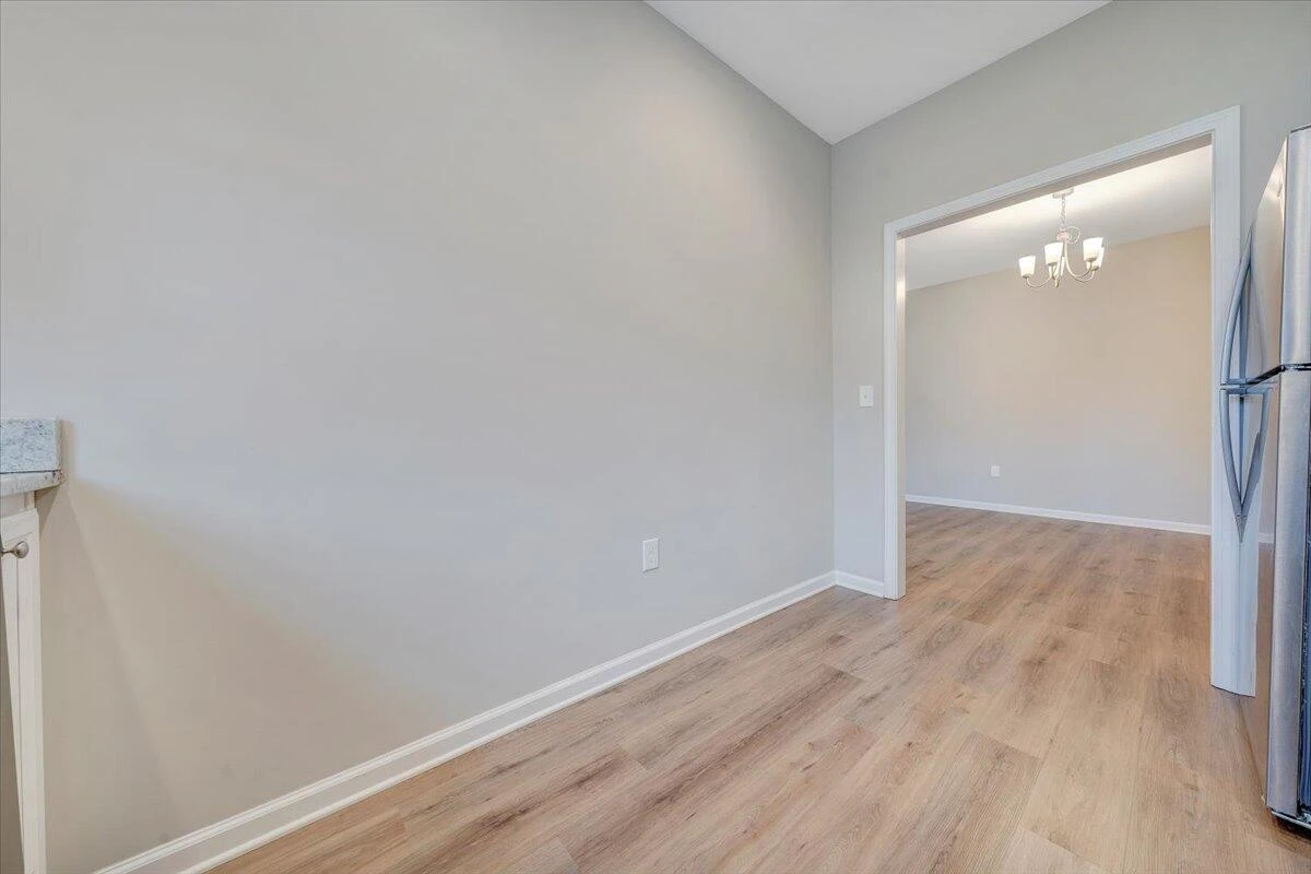 5727 Huntridge RD - Photo 12
