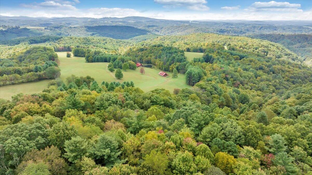 1088 Hollandsworth RD - Photo 112