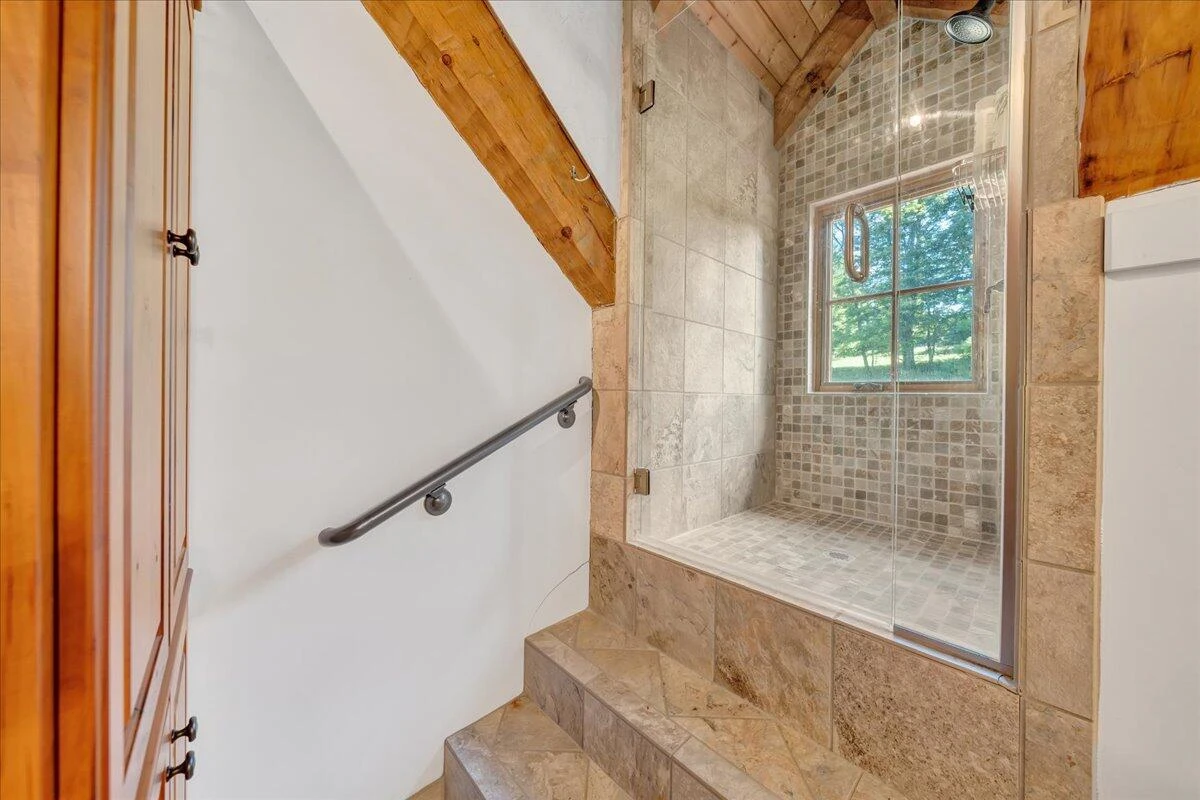 1088 Hollandsworth RD - Photo 29