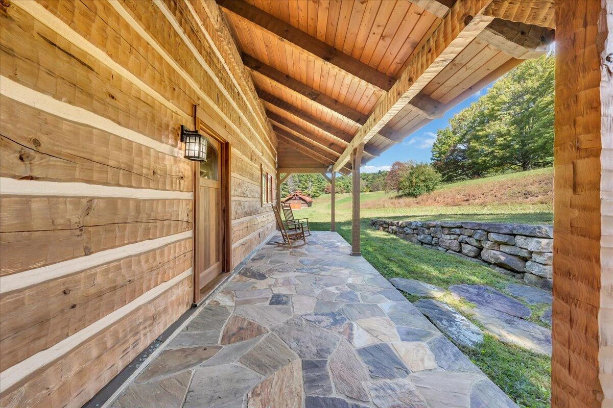 1088 Hollandsworth RD - Photo 42