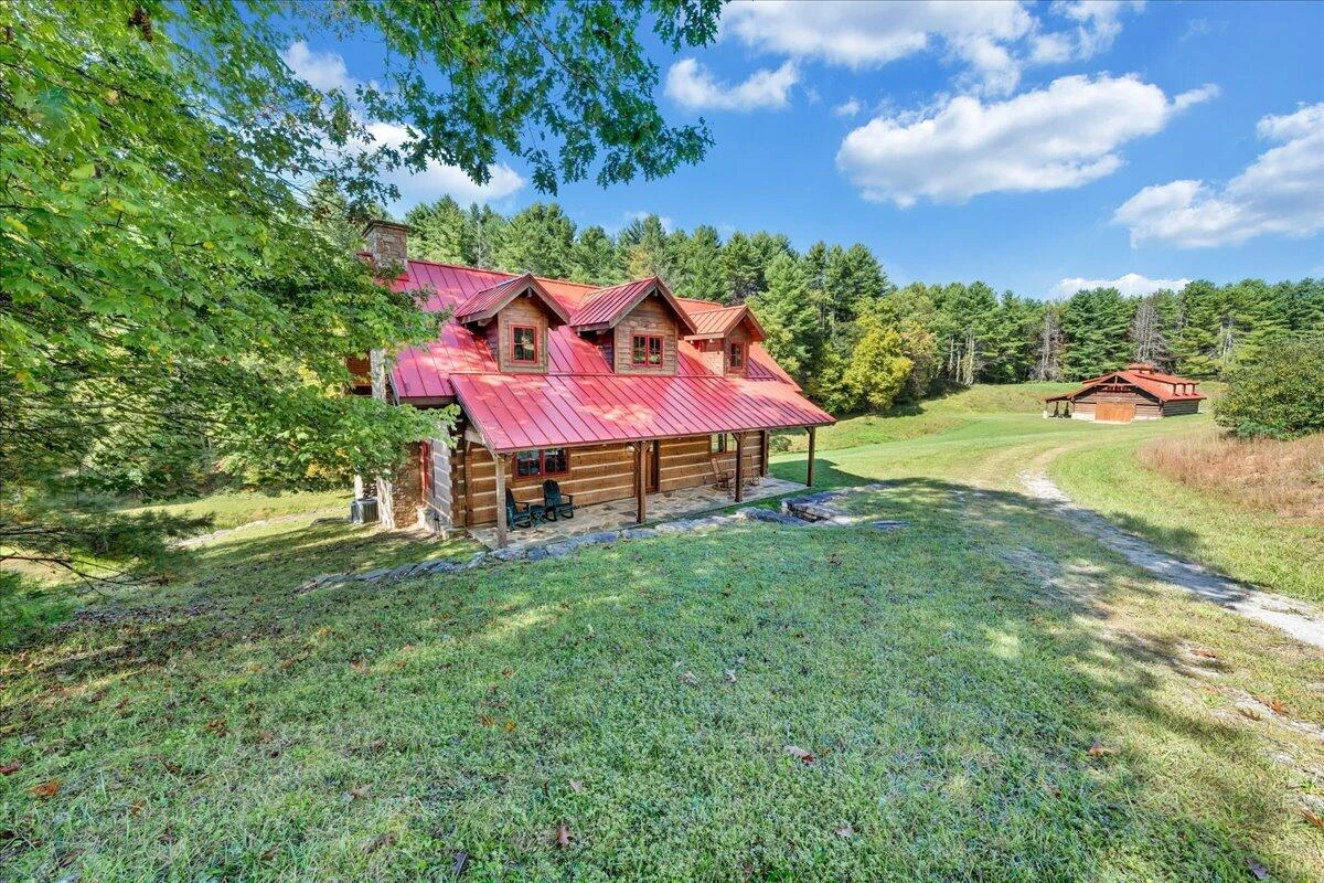 1088 Hollandsworth RD - Photo 45