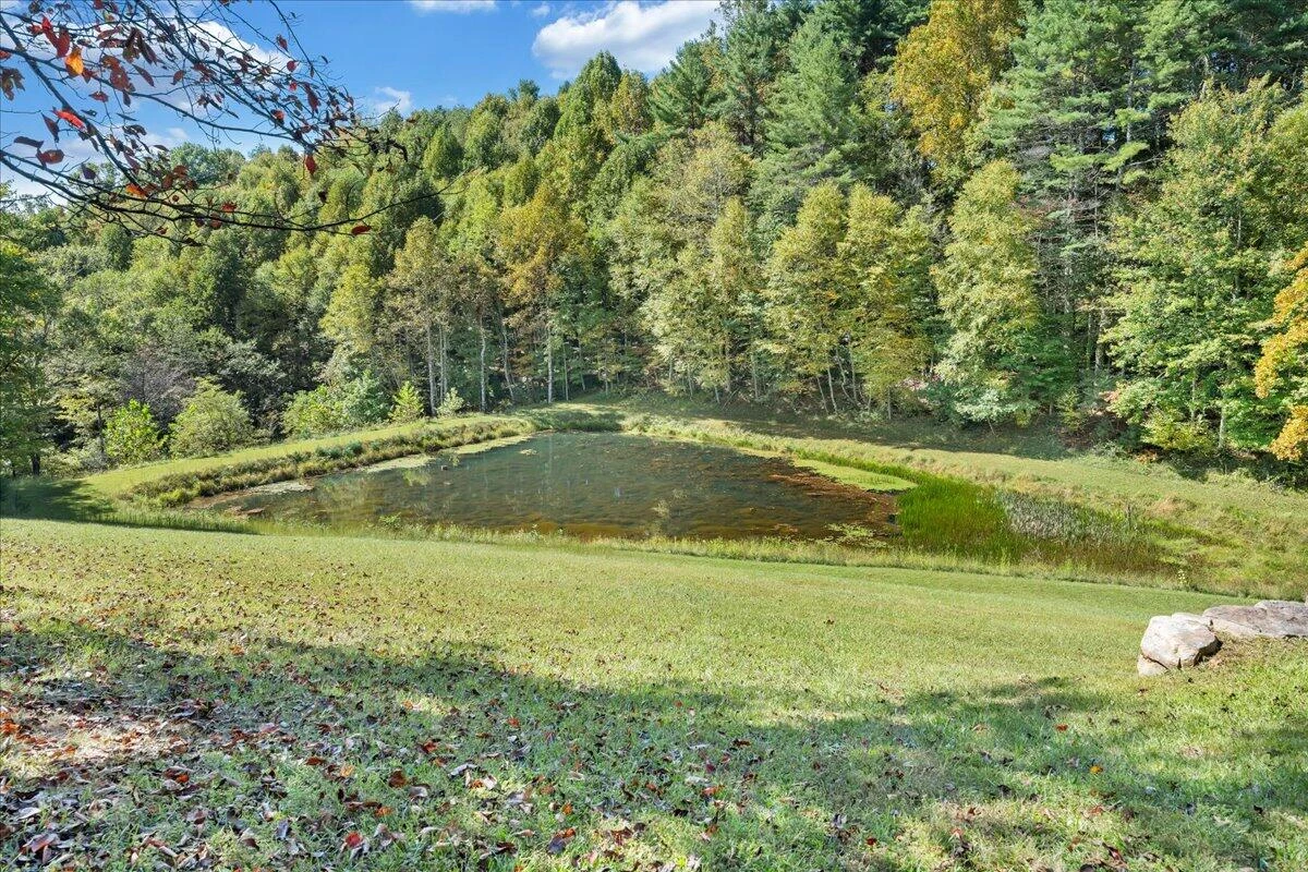 1088 Hollandsworth RD - Photo 46
