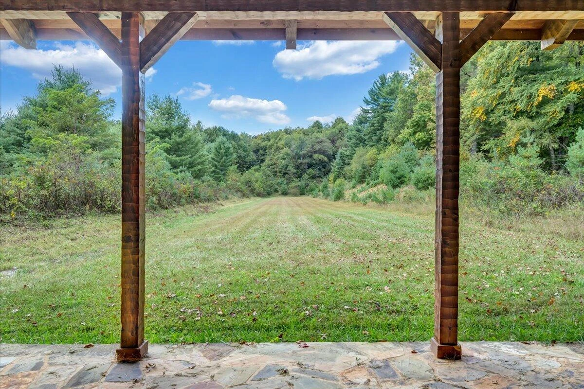 1088 Hollandsworth RD - Photo 64