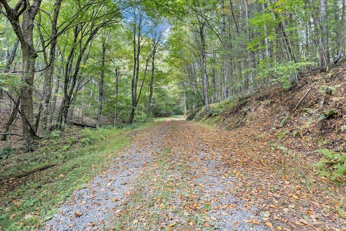 1088 Hollandsworth RD - Photo 67