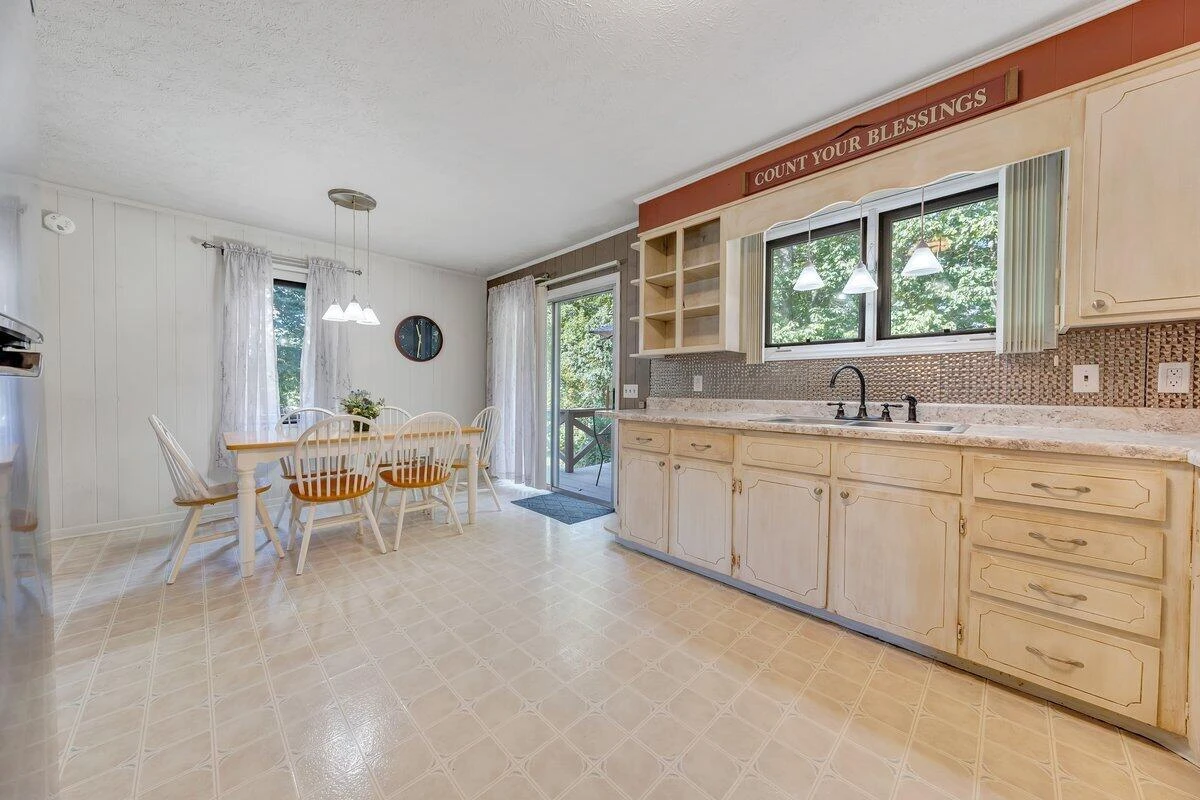 719 Lovely Valley RD - Photo 14