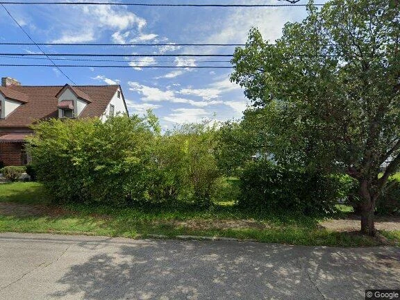 719 Loudon AVE