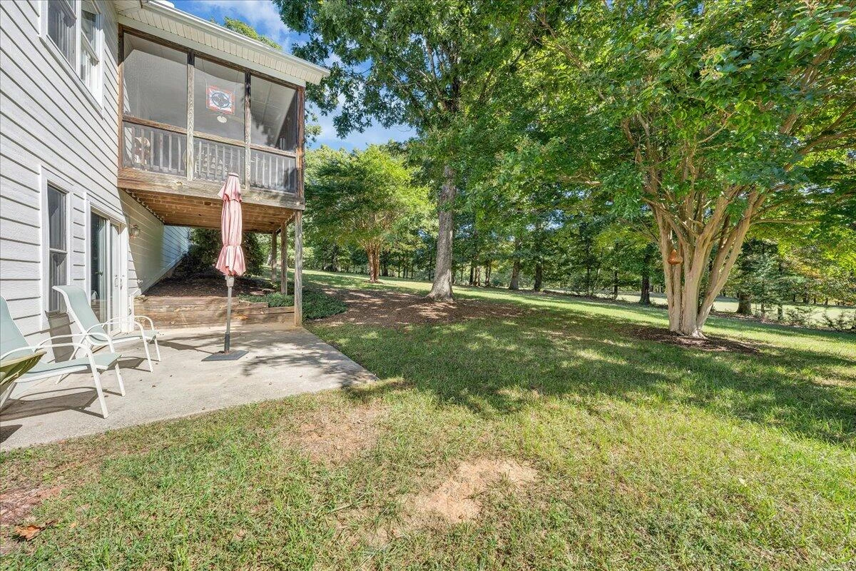 1087 Joffrey DR - Photo 33