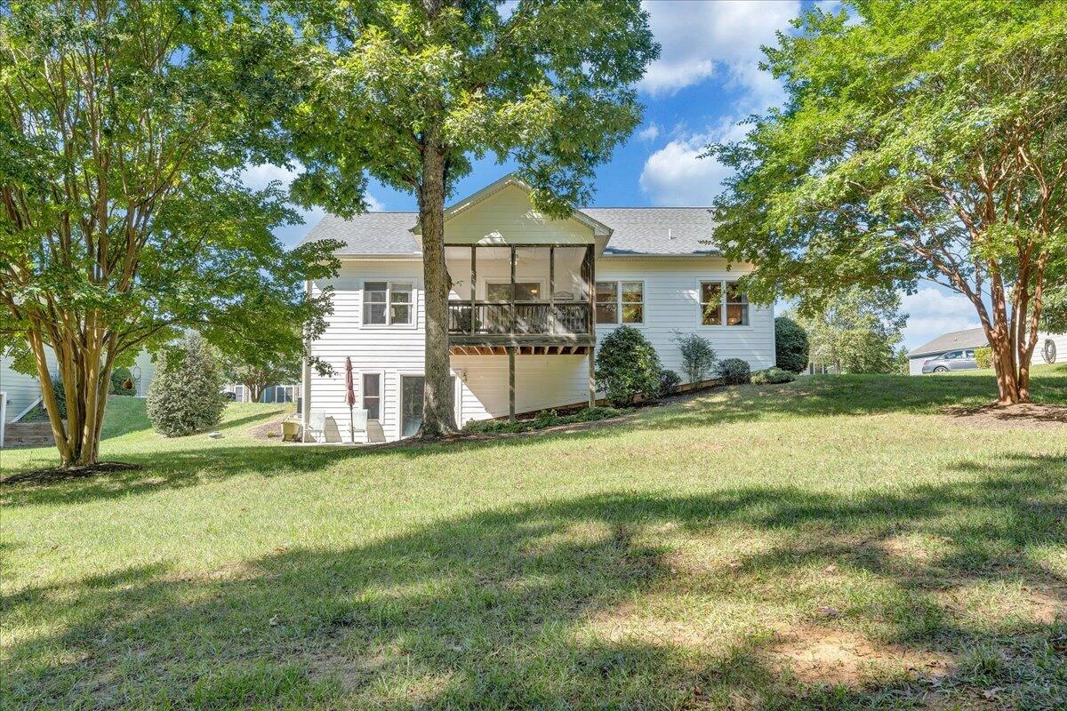 1087 Joffrey DR - Photo 36