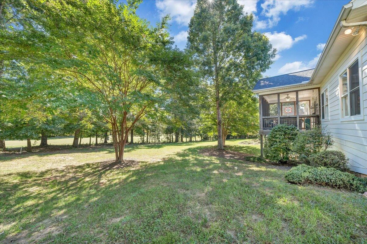 1087 Joffrey DR - Photo 38