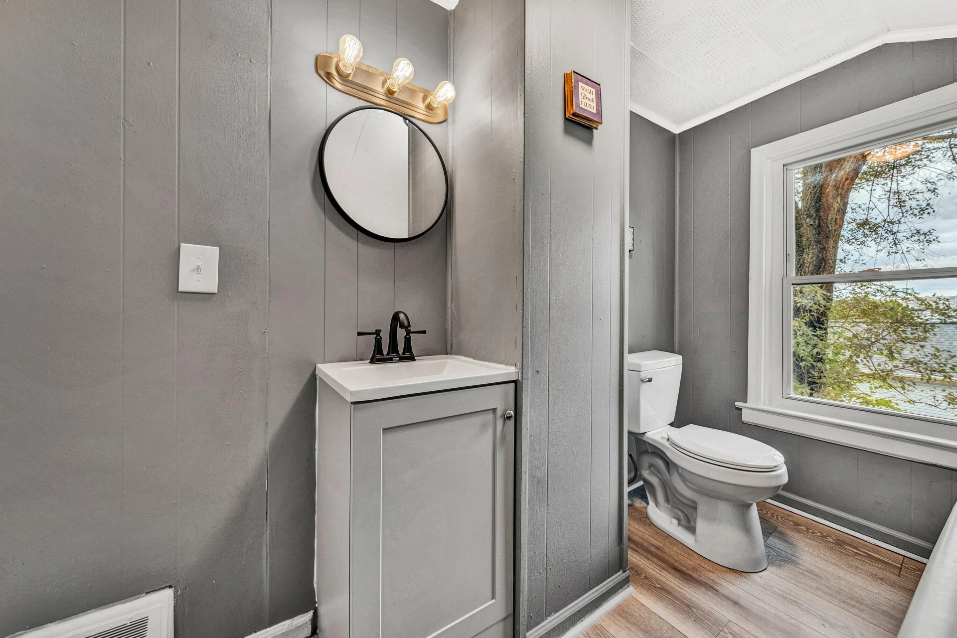 822 Gilmer AVE - Photo 18