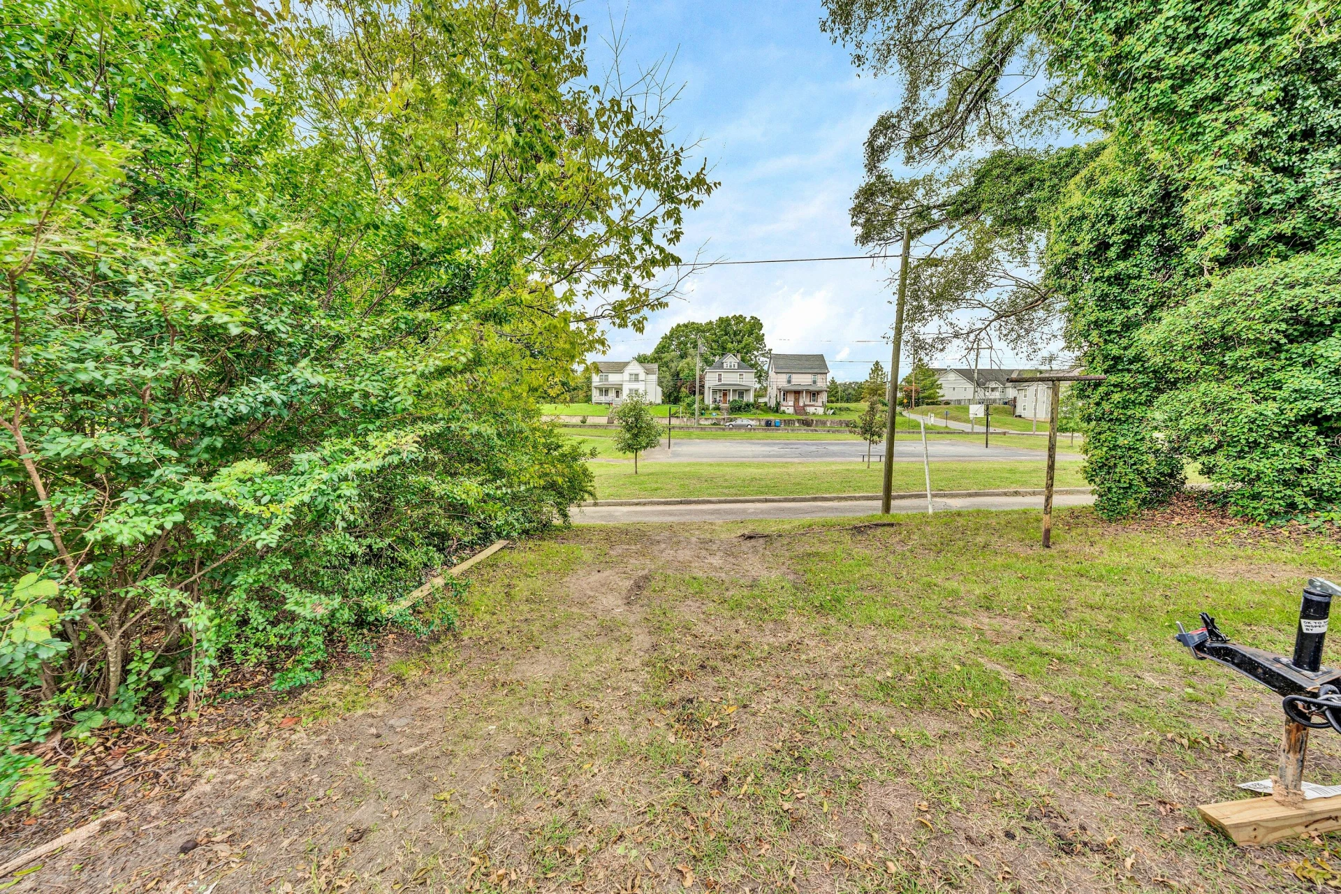 822 Gilmer AVE - Photo 19