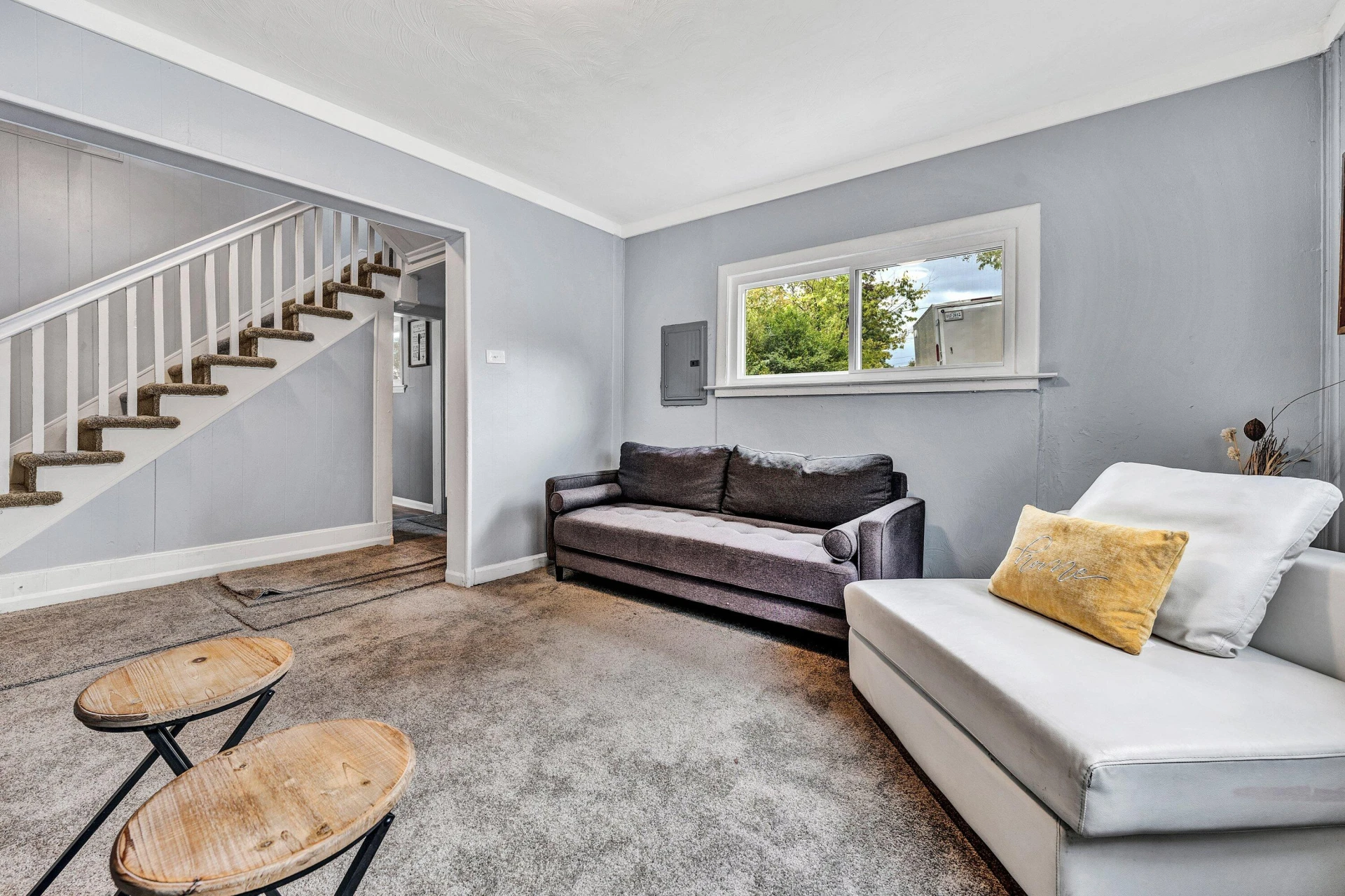 822 Gilmer AVE - Photo 6
