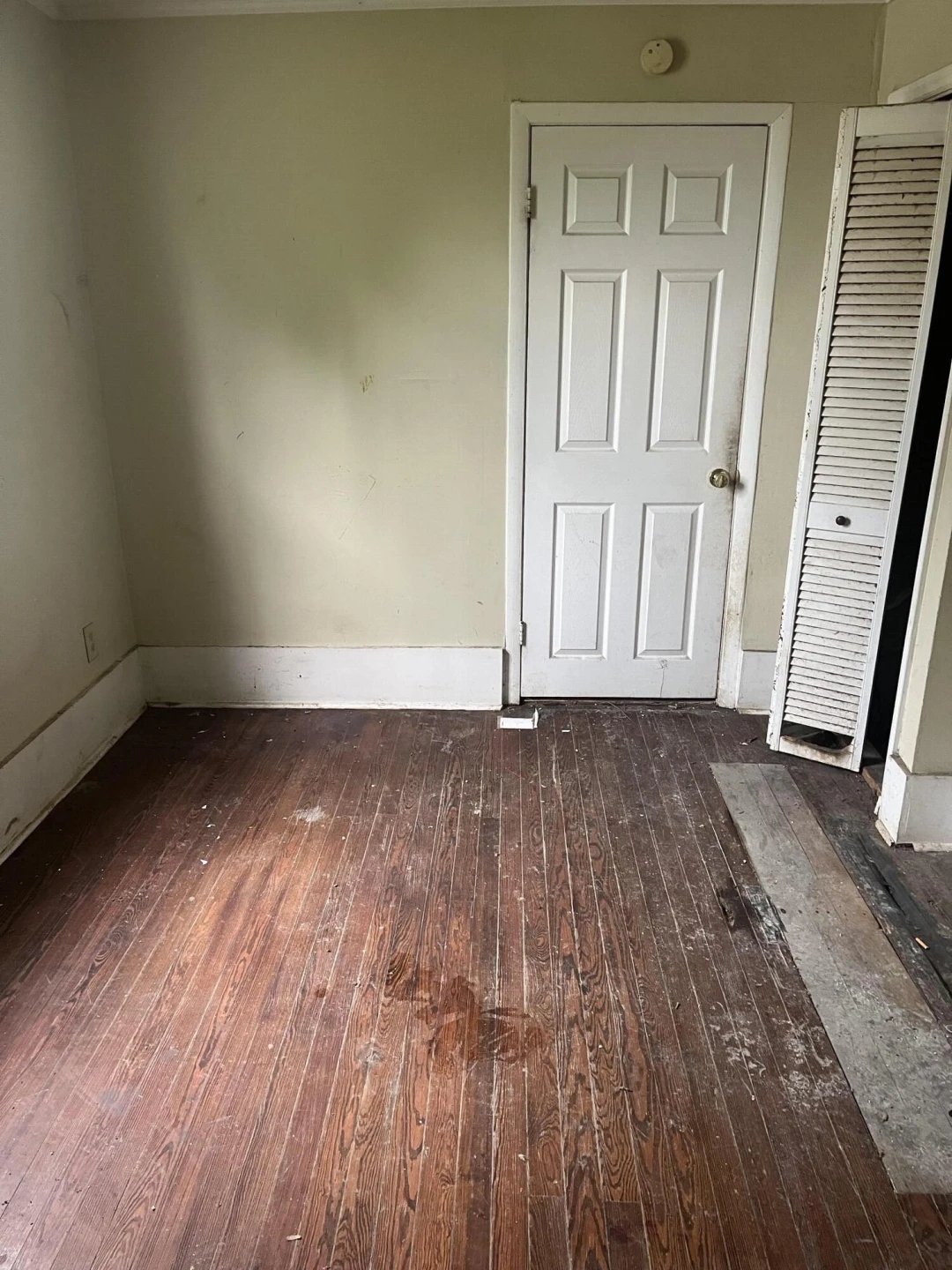 802 Morrill AVE - Photo 7