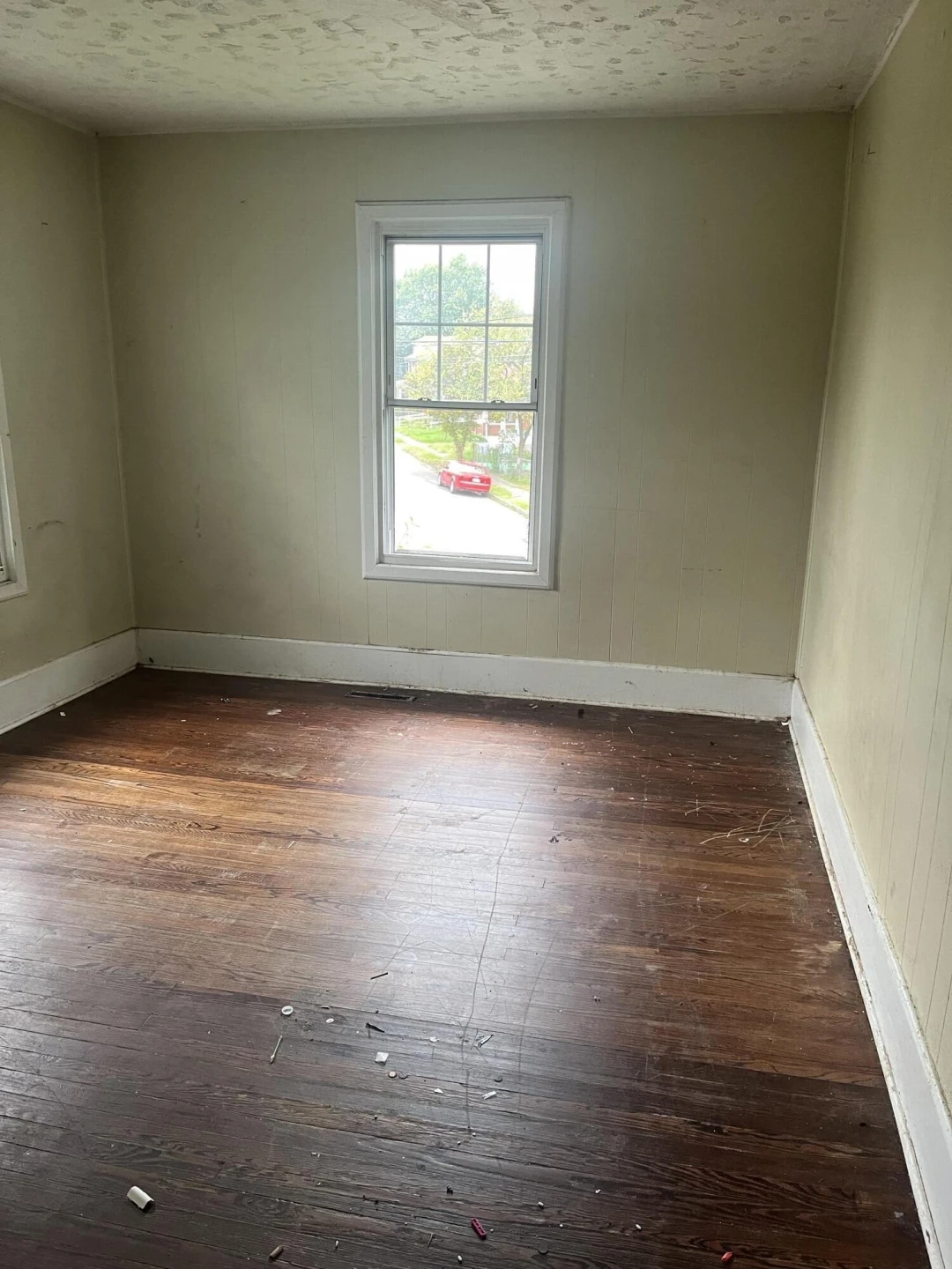 802 Morrill AVE - Photo 8