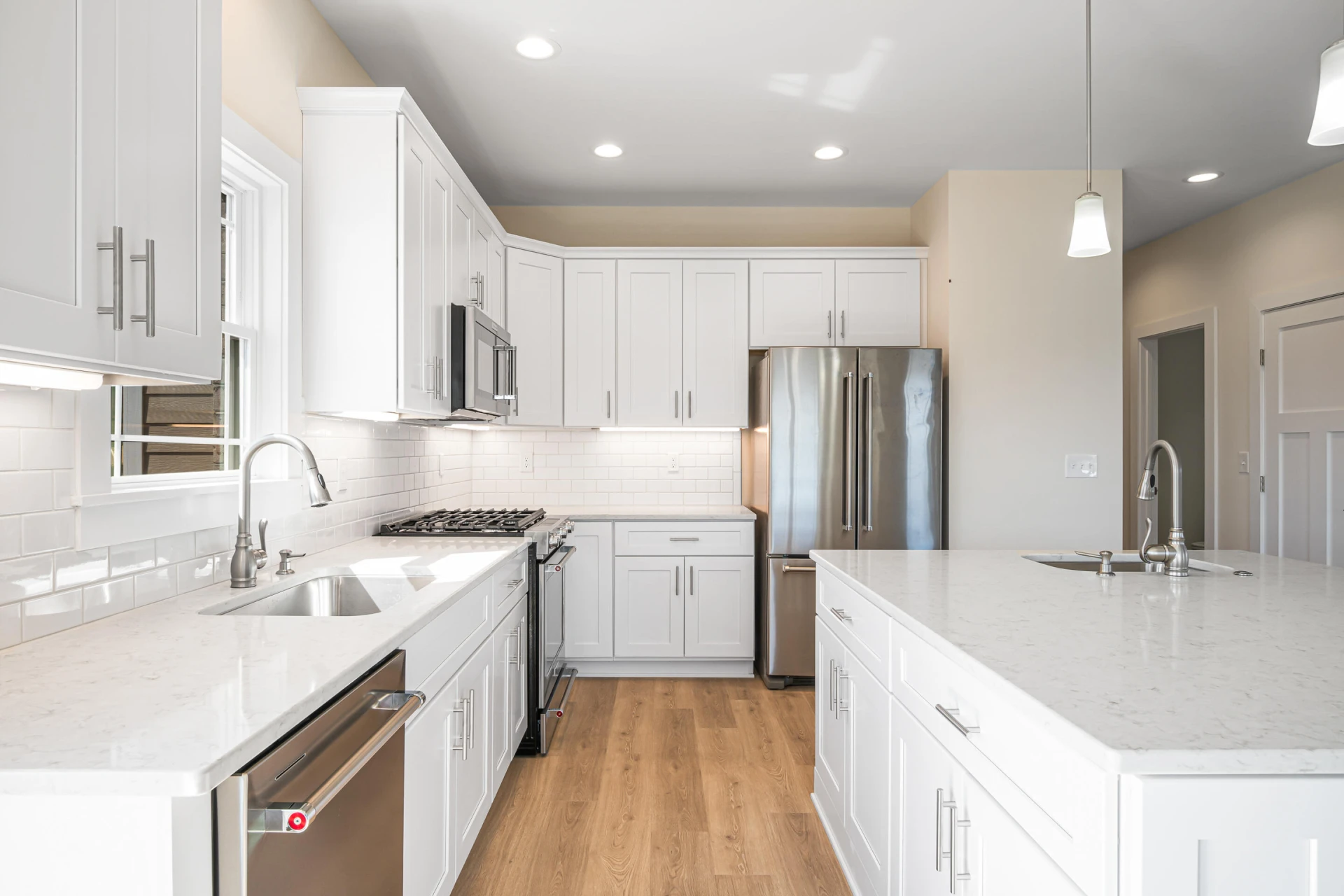6903 Doral DR - Photo 16