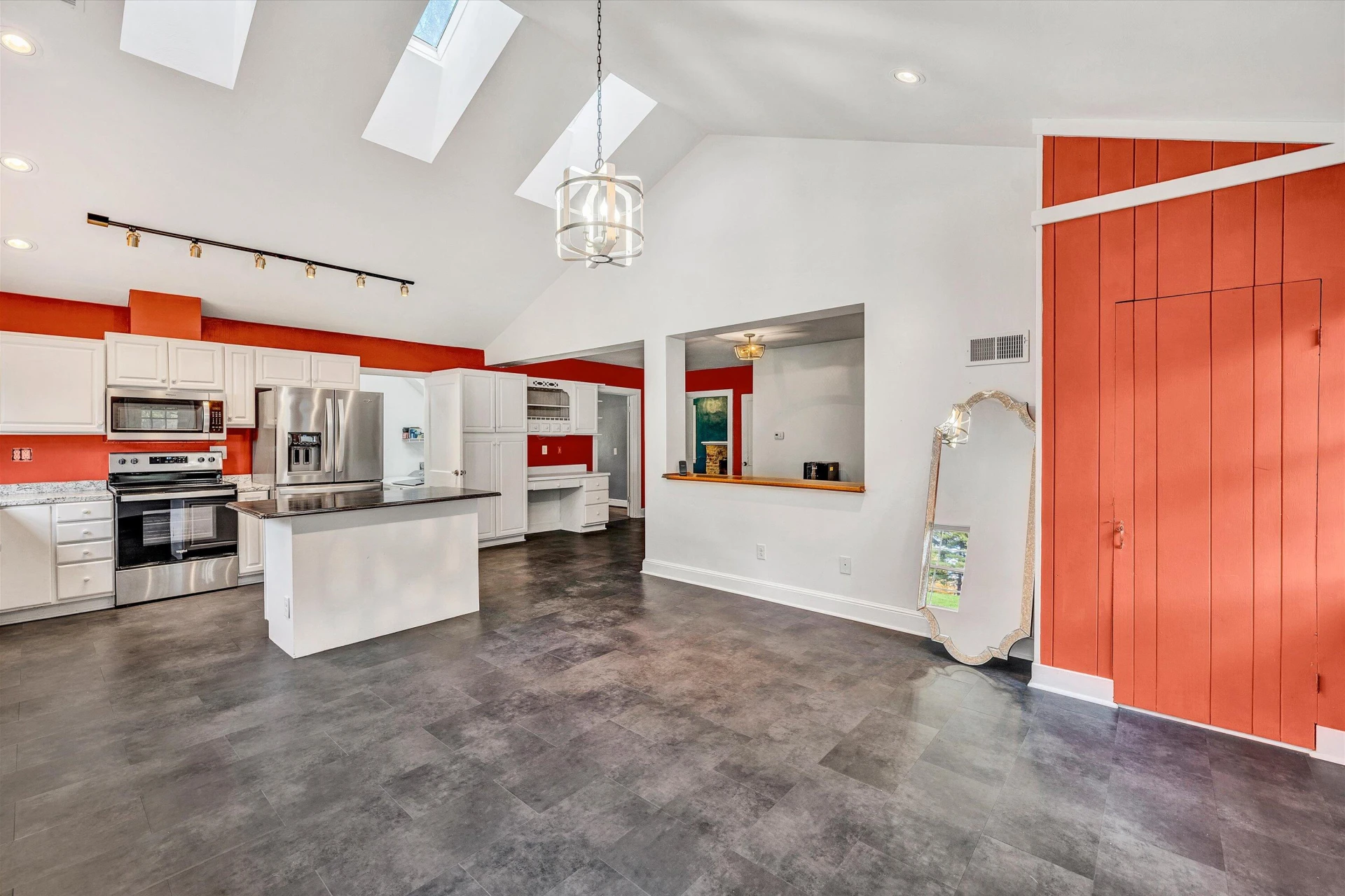 6869 Old Mill RD - Photo 7