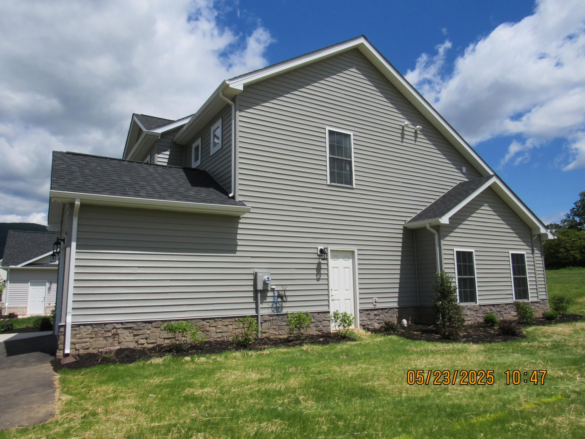 5550 New Pleasant WAY - Photo 2