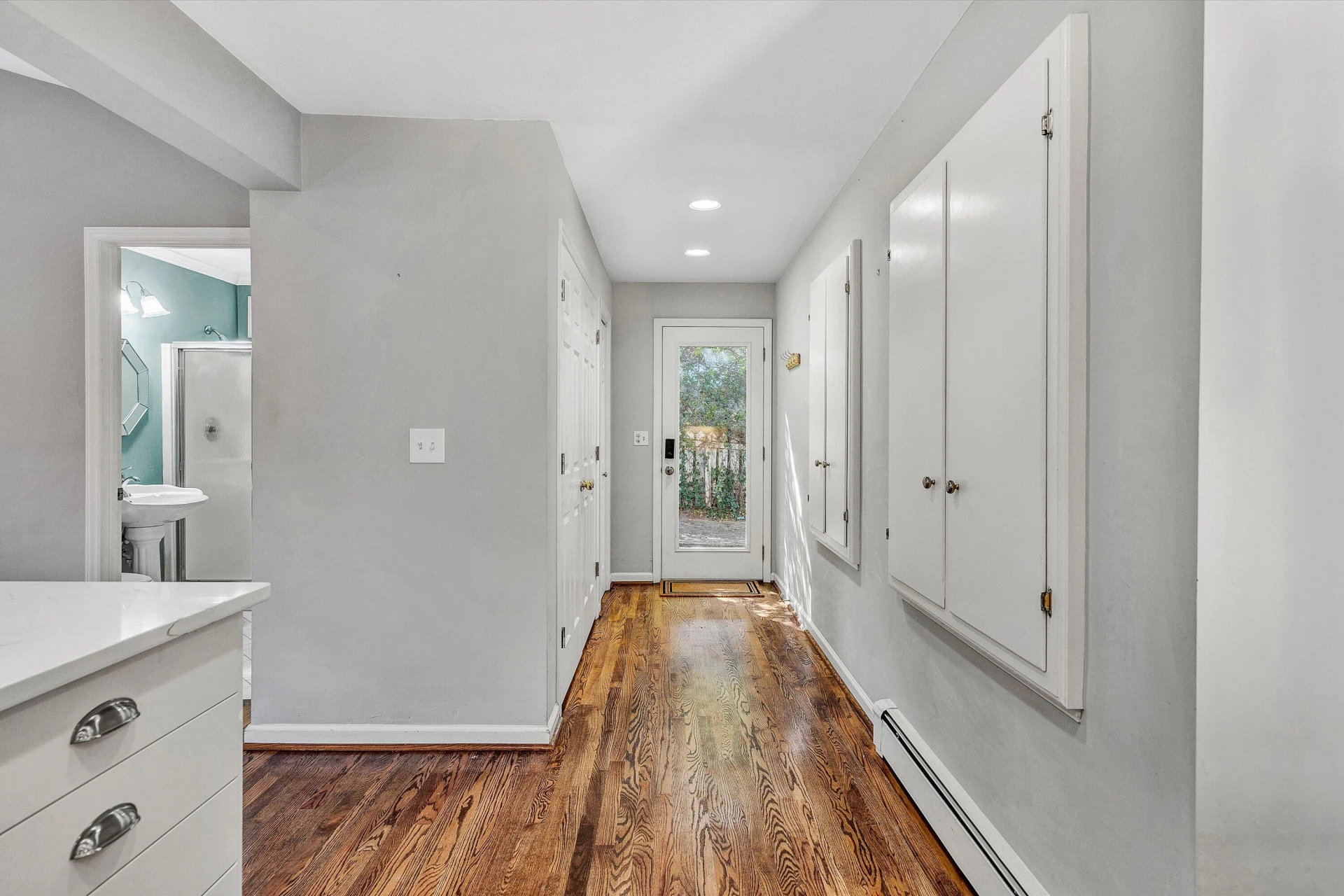 2730 Crystal Spring AVE - Photo 15