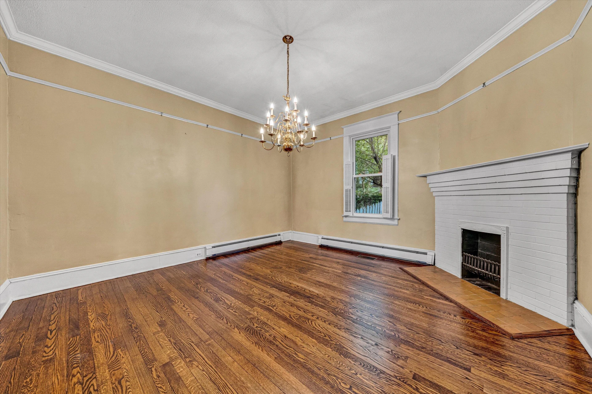 2730 Crystal Spring AVE - Photo 37
