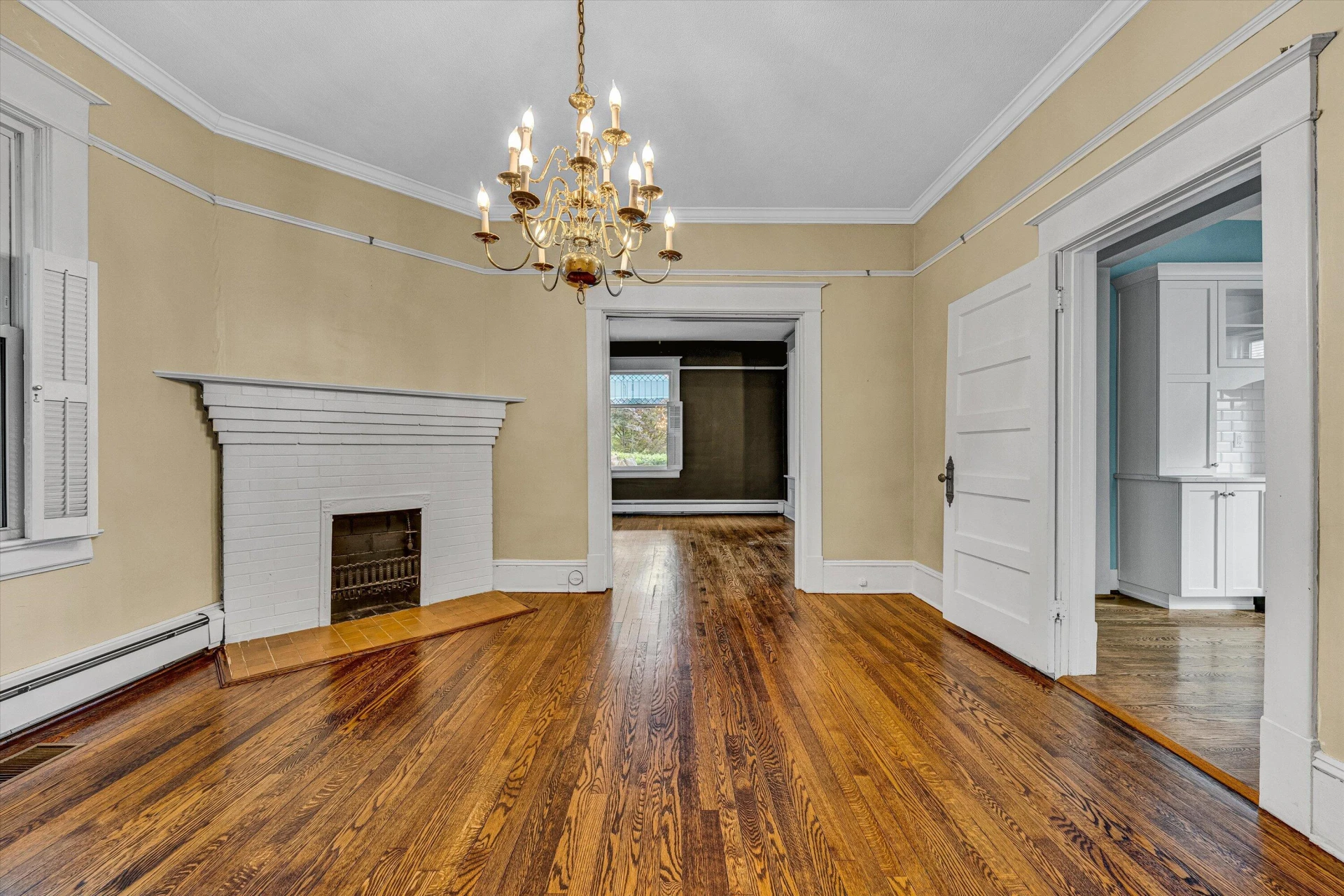 2730 Crystal Spring AVE - Photo 39