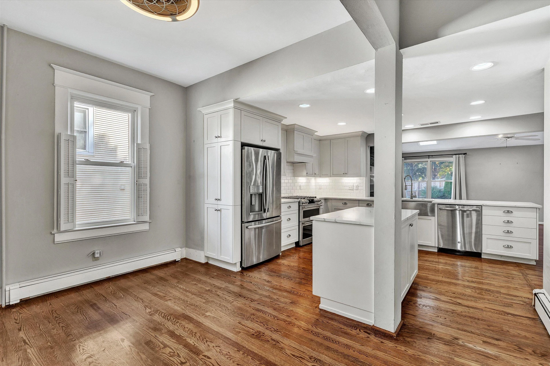 2730 Crystal Spring AVE - Photo 9