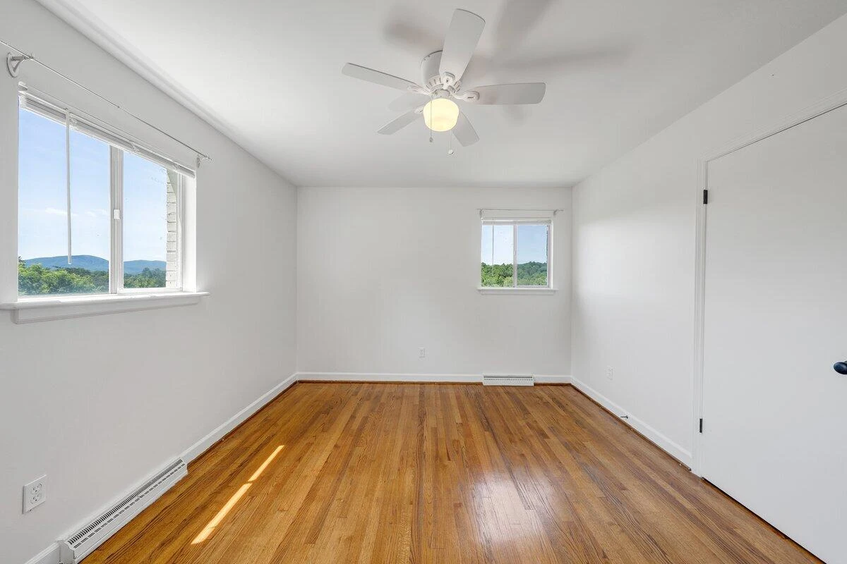 3754 Norway AVE - Photo 22