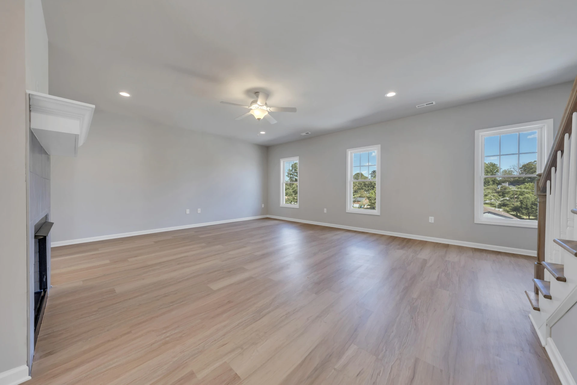 3731 Greenway DR - Photo 4