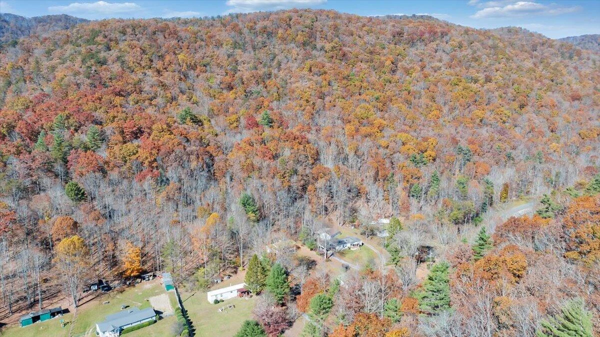 7820 Ogle Creek RD - Photo 27