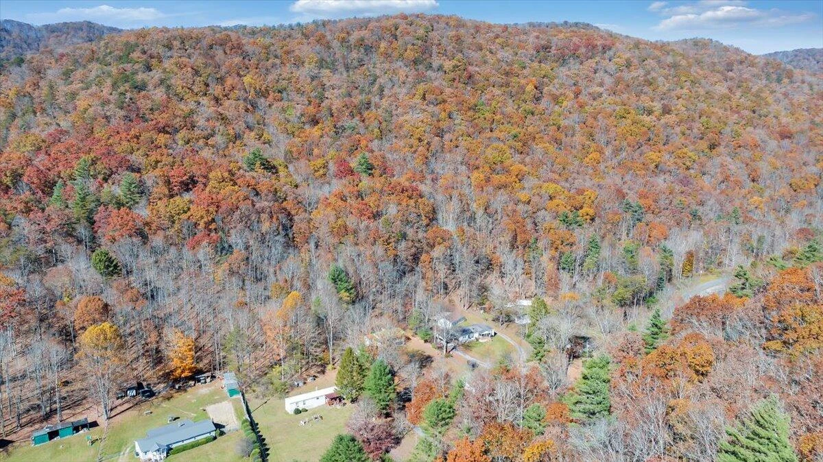 7820 Ogle Creek RD - Photo 28