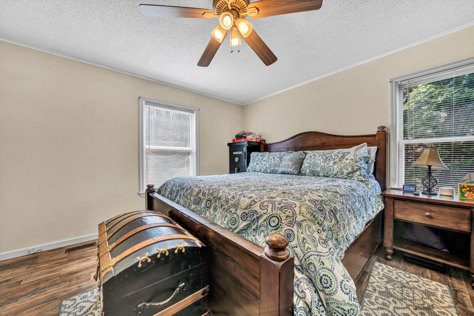 1254 Archway LN - Photo 14