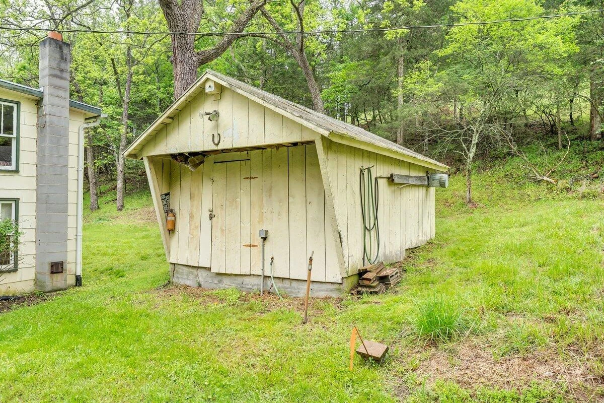 11131 Acorn LN - Photo 35