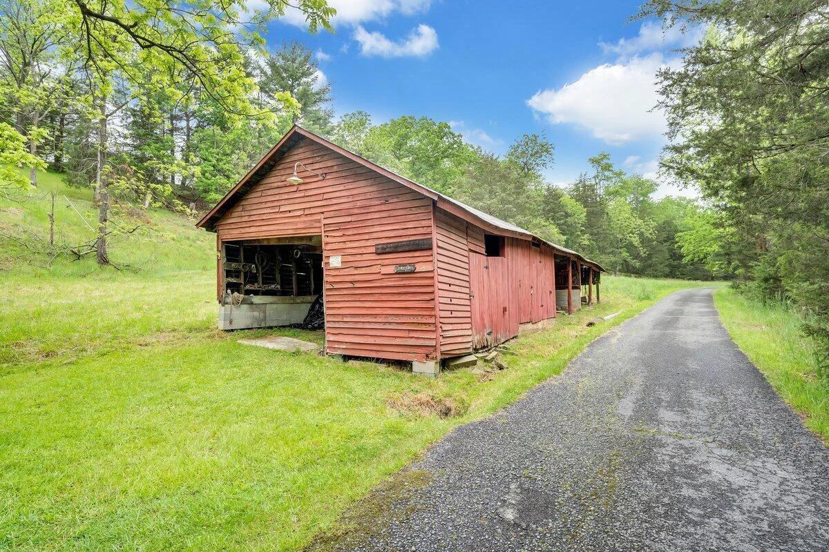 11131 Acorn LN - Photo 37