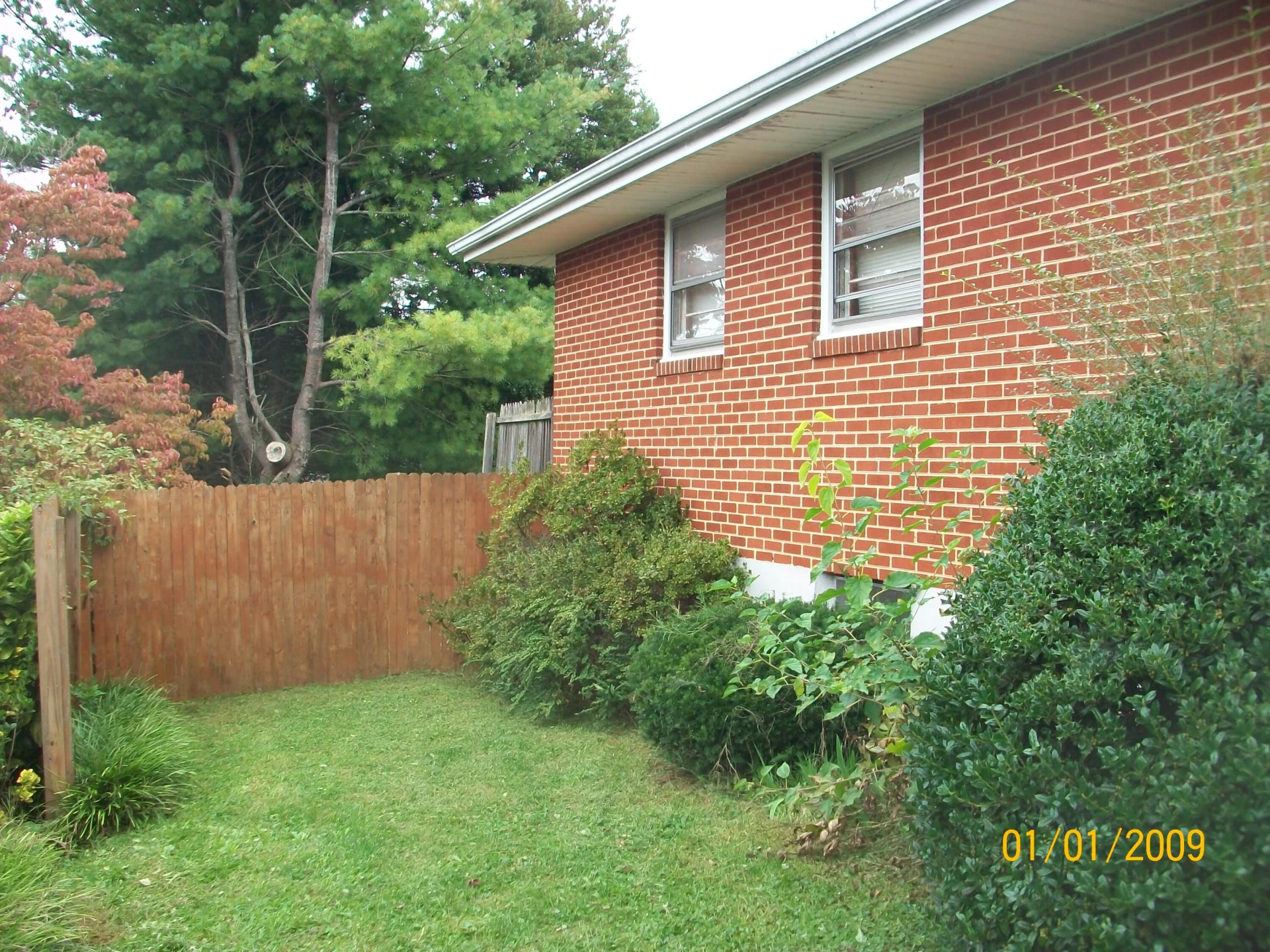 230 Crittendon AVE - Photo 21