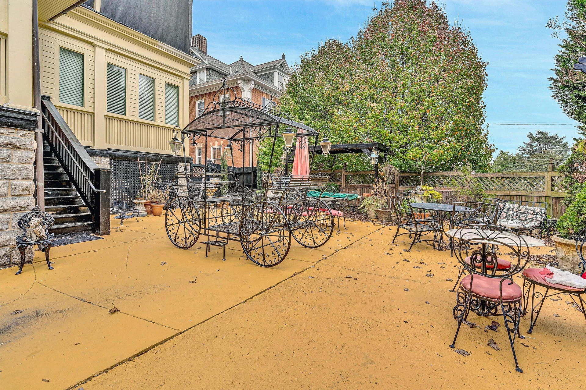 310 Washington AVE - Photo 56