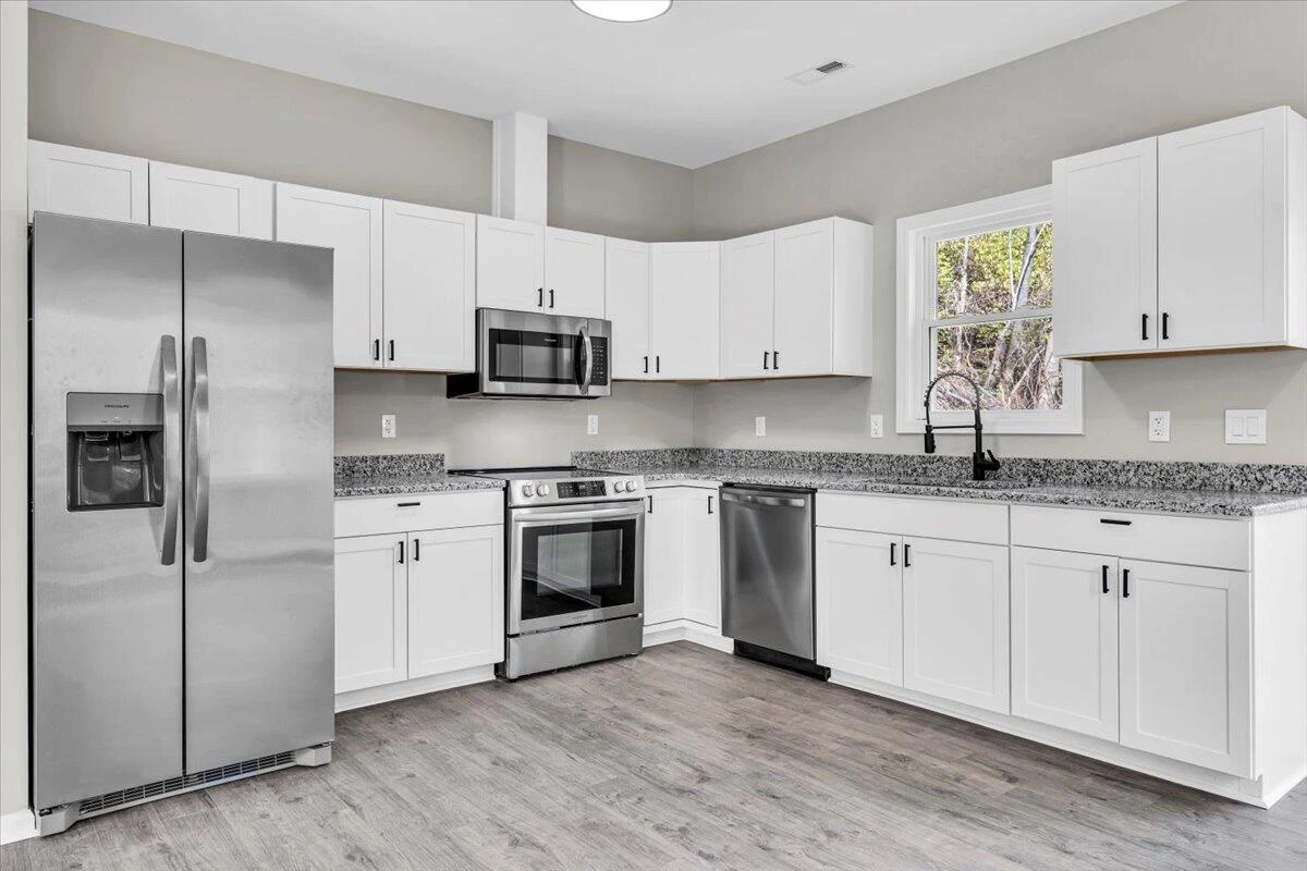 1464 Varnell AVE - Photo 6