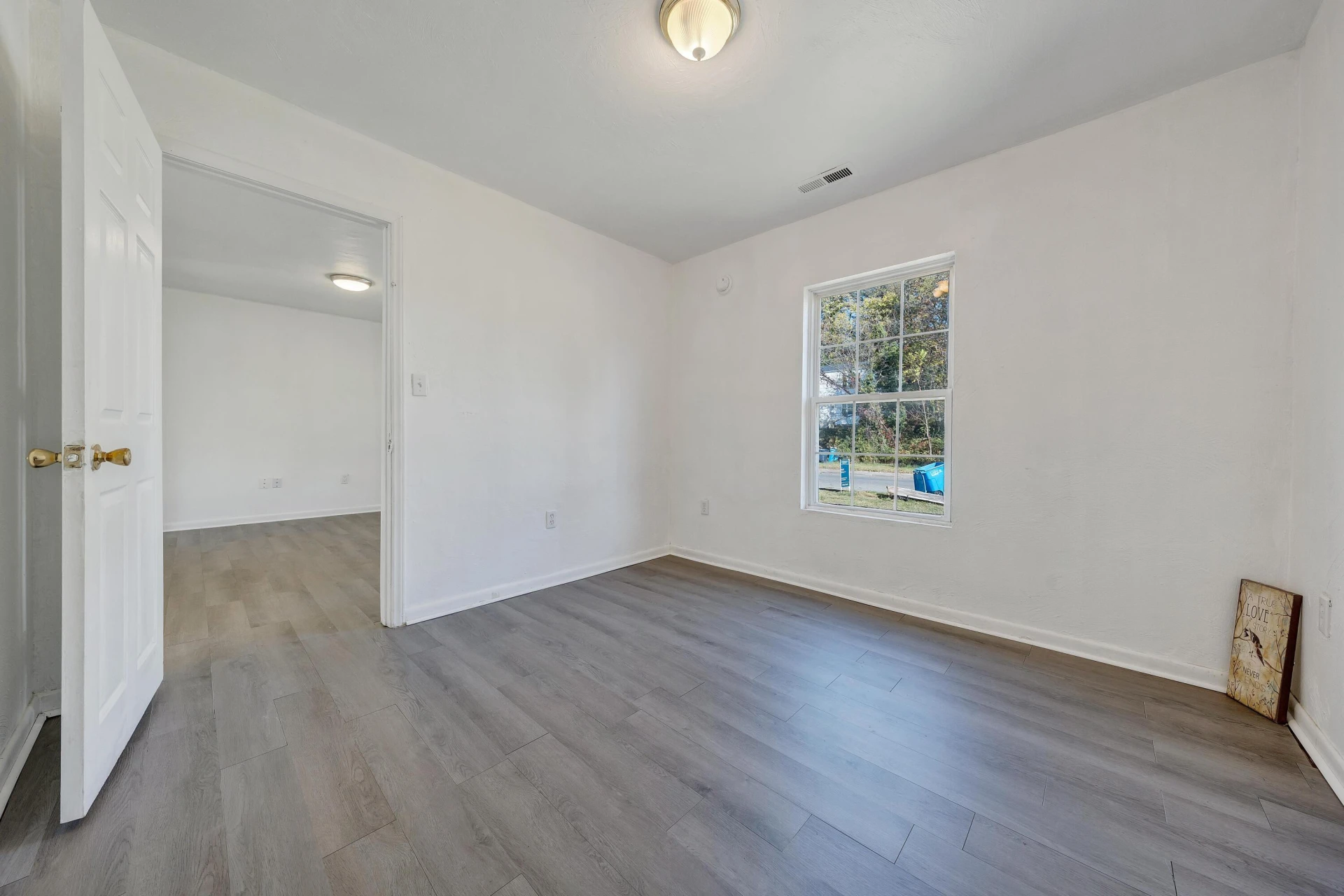 2116 Staunton AVE - Photo 14
