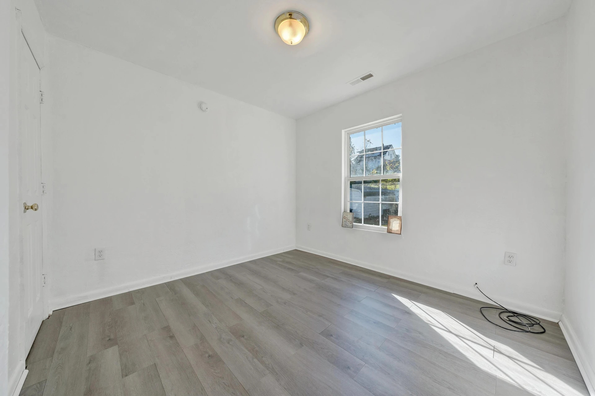 2116 Staunton AVE - Photo 15