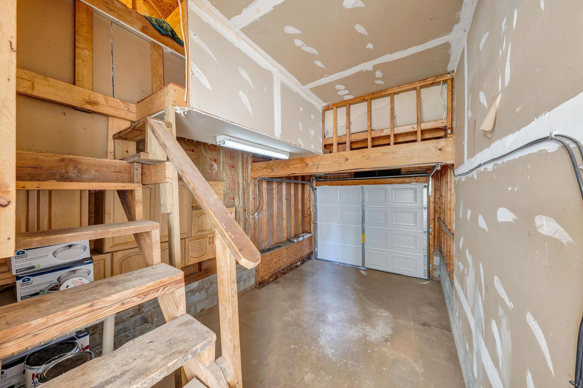 2116 Staunton AVE - Photo 18