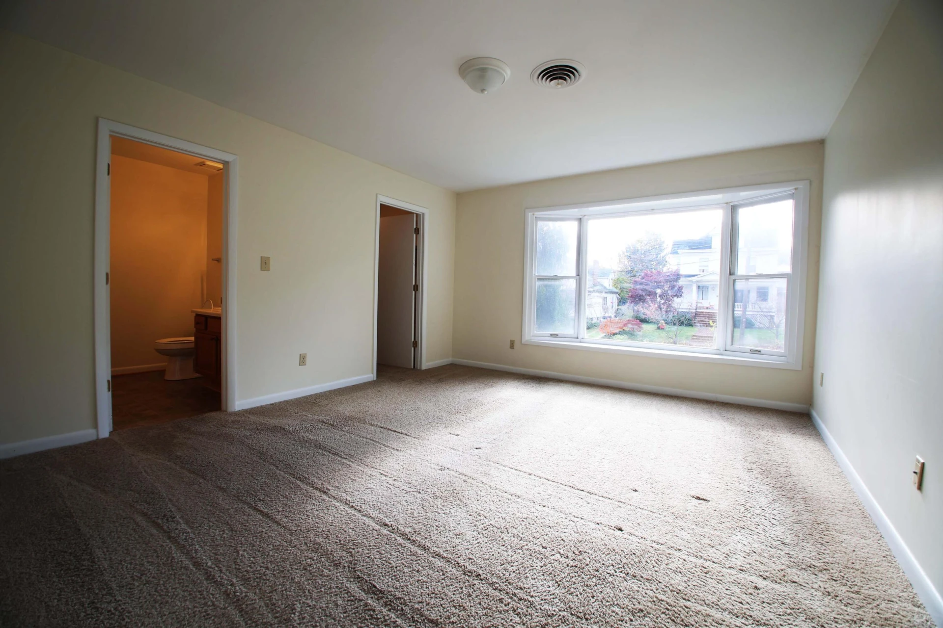 2151 Broadway AVE #1 - Photo 10