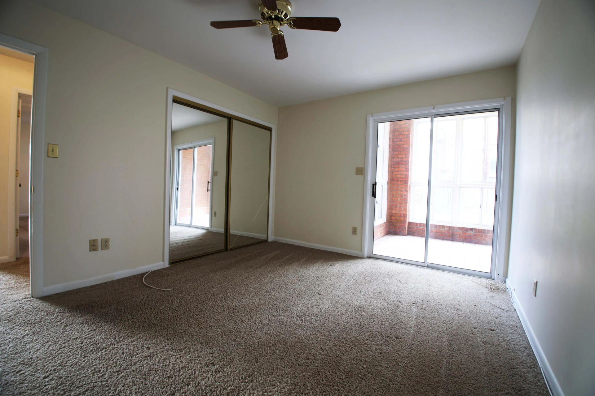 2151 Broadway AVE #1 - Photo 5