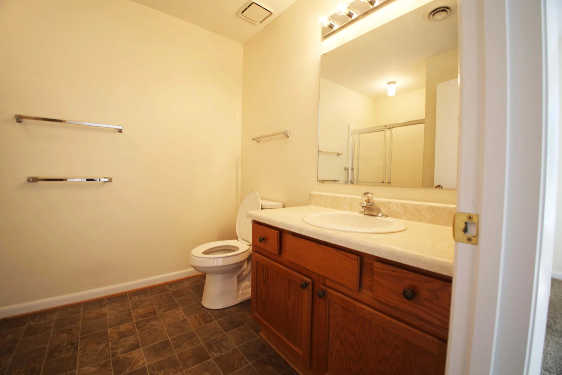 2151 Broadway AVE #1 - Photo 9