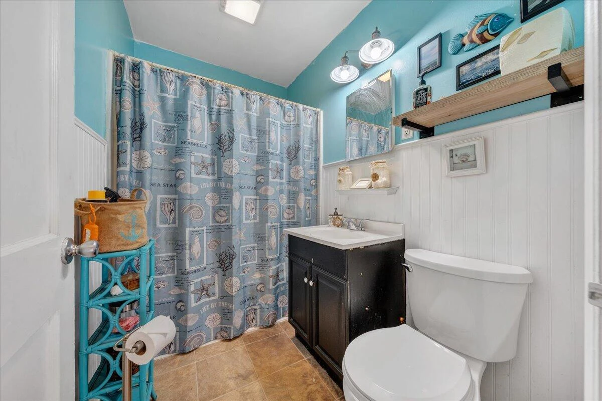 200 Goodwin AVE - Photo 11