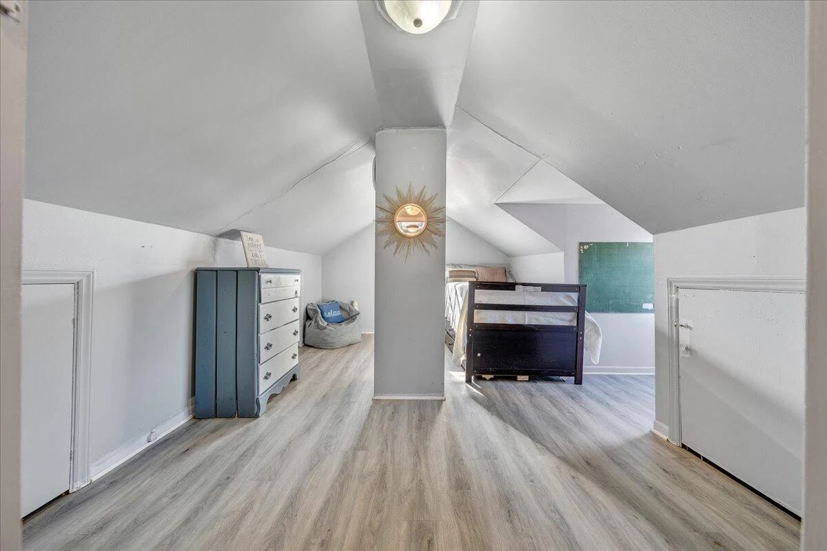 200 Goodwin AVE - Photo 13