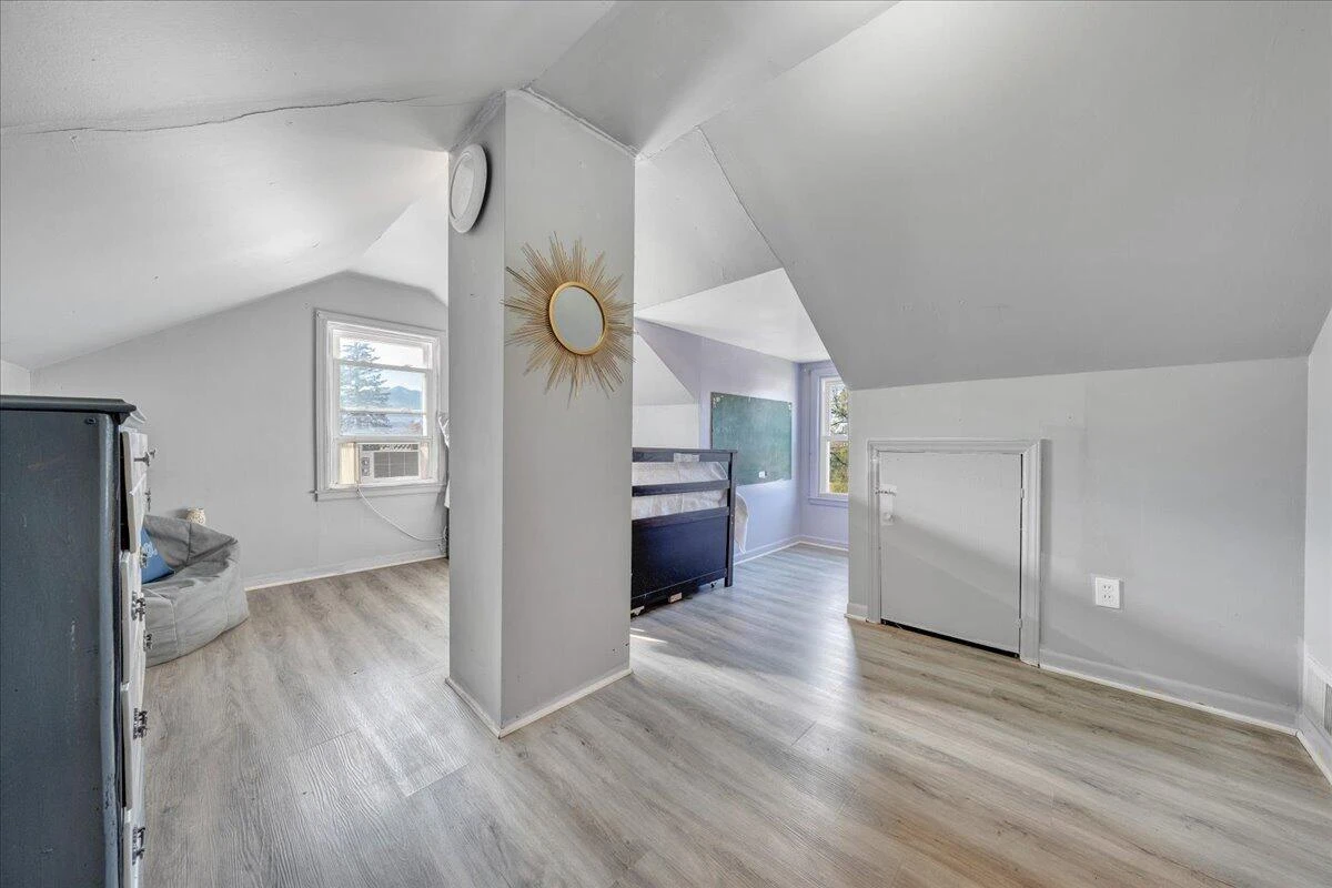 200 Goodwin AVE - Photo 14