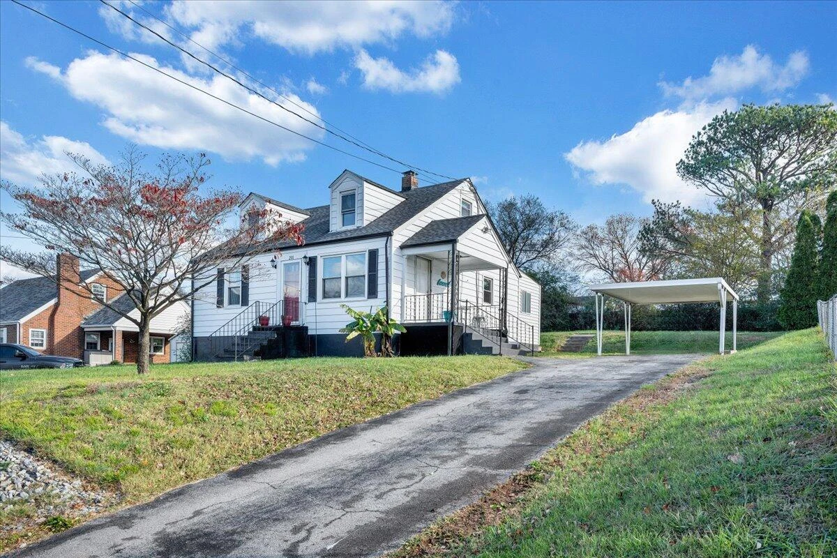 200 Goodwin AVE - Photo 21