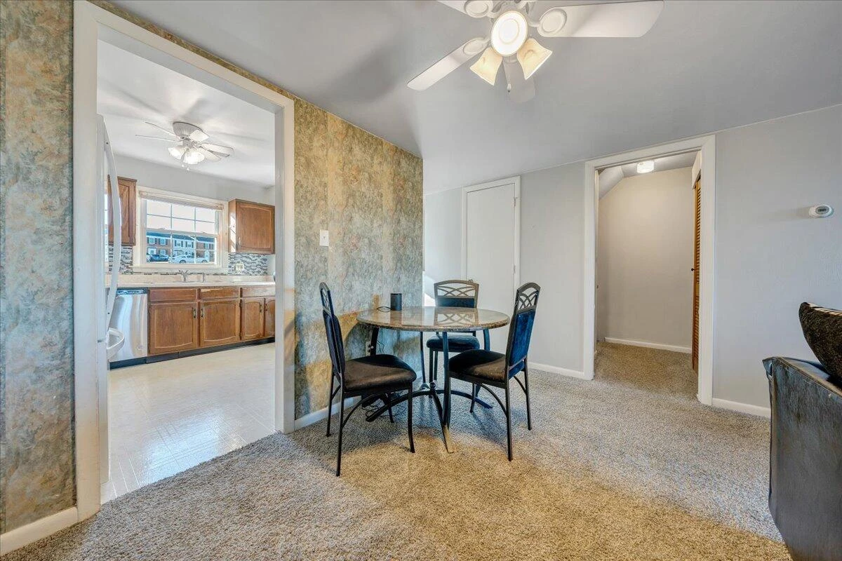 109 Southampton DR - Photo 9
