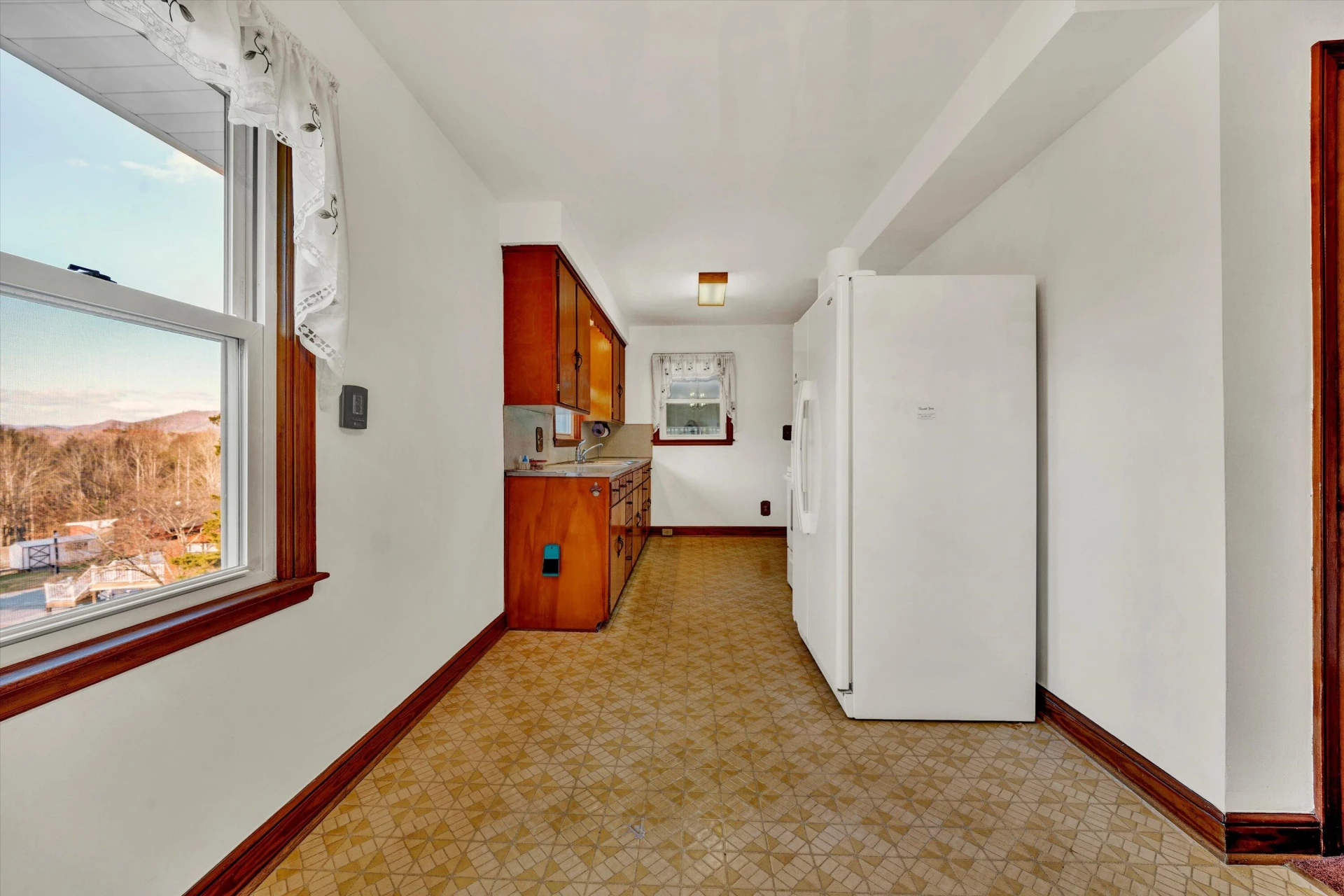 6683 Crowell Gap RD - Photo 10