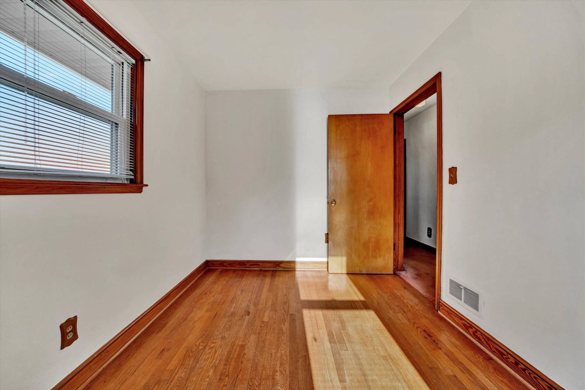 6683 Crowell Gap RD - Photo 23