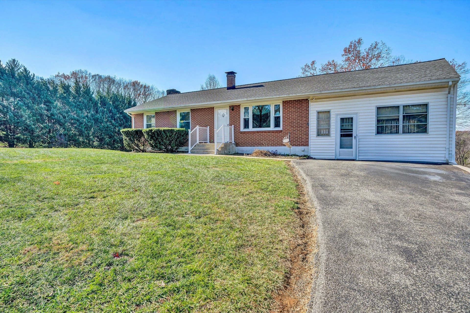 6683 Crowell Gap RD - Photo 34